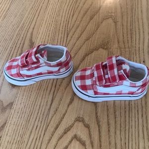 Vans sneakers size 4